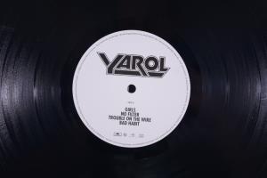 Yarol (08)